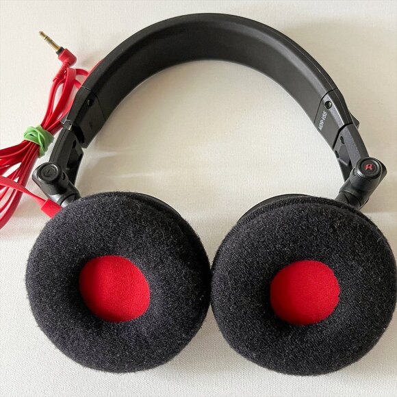 SONY MDR-V55 DJ Headphones Black and Red Foldable Wired Adjustable Headphones - Picture 2 of 6